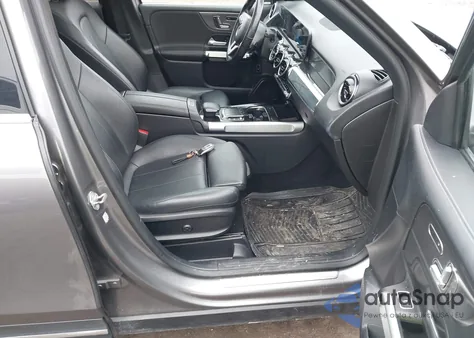 2021 Mercedes-Benz Glb 250 4Matic z USA, uszkodzony, nr VIN W1N4M4HB1MW096851